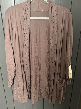 Cyrus Women's Stud Trim Open Front Cardigan in Mauve Brown